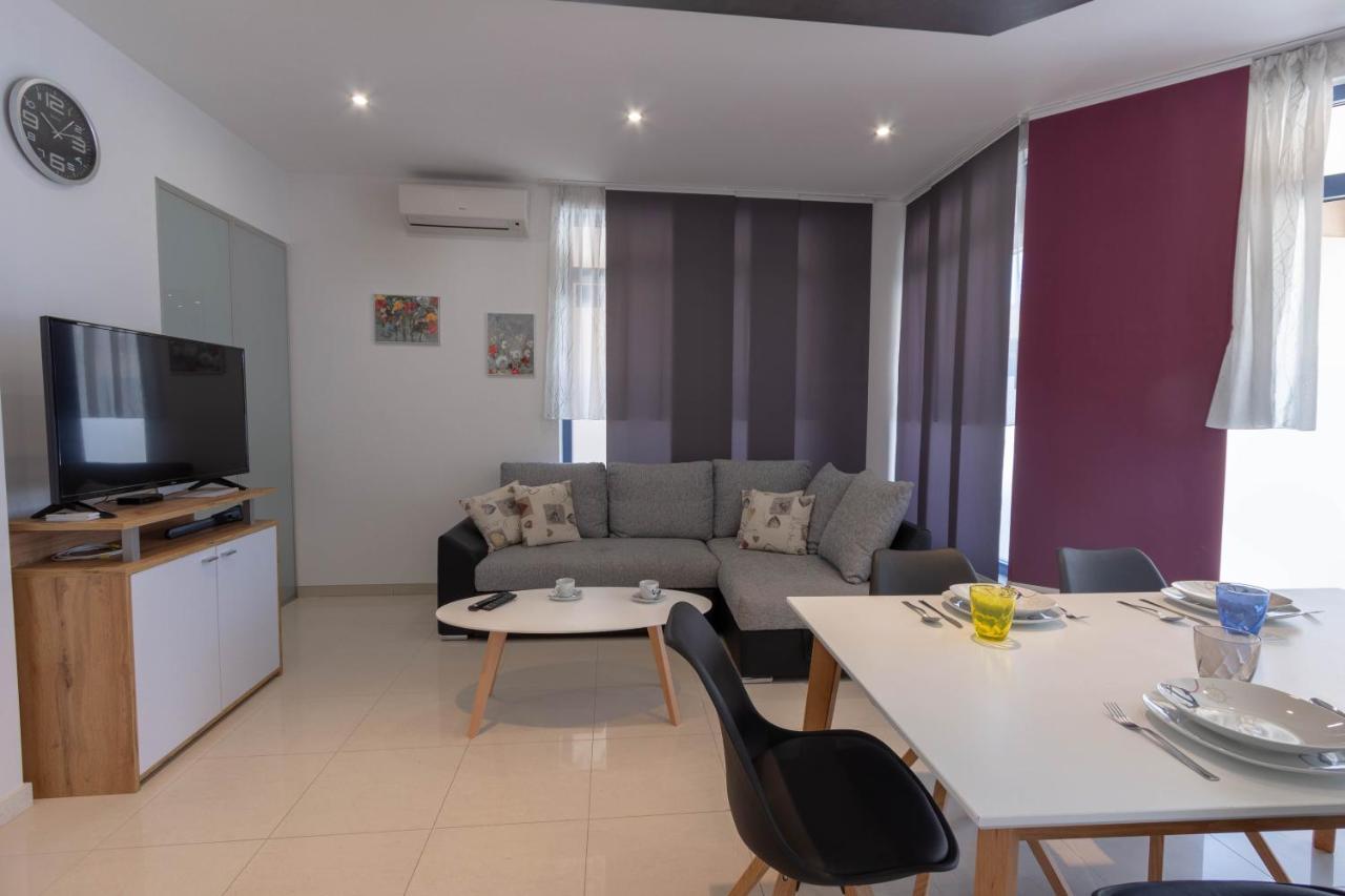 Apartman Dora Подстрана Екстериор снимка