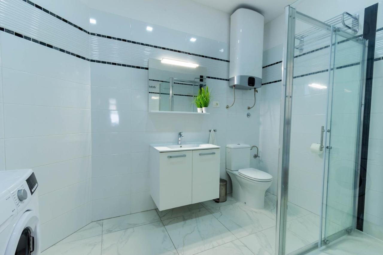 Apartman Dora Подстрана Екстериор снимка