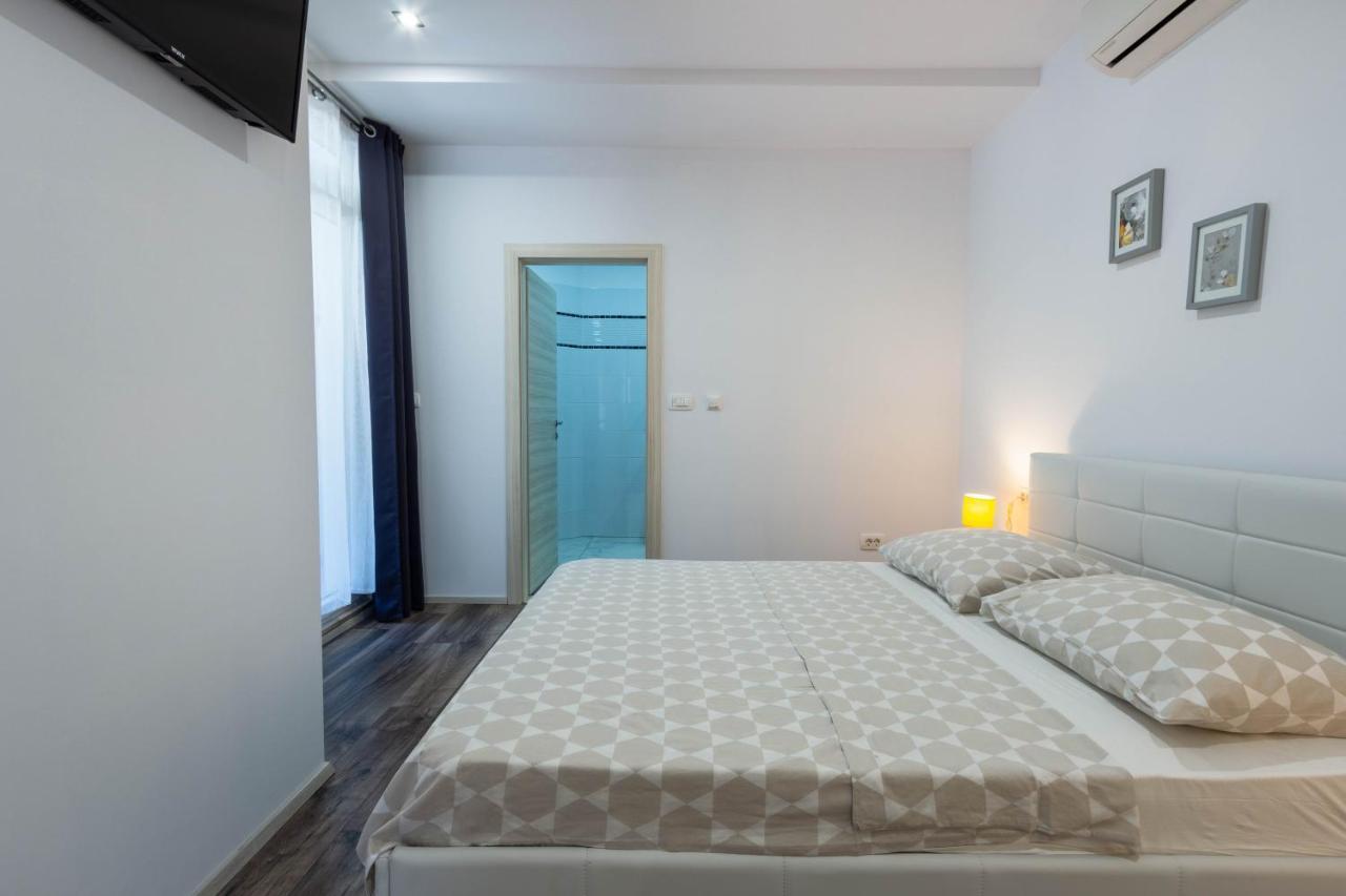 Apartman Dora Подстрана Екстериор снимка