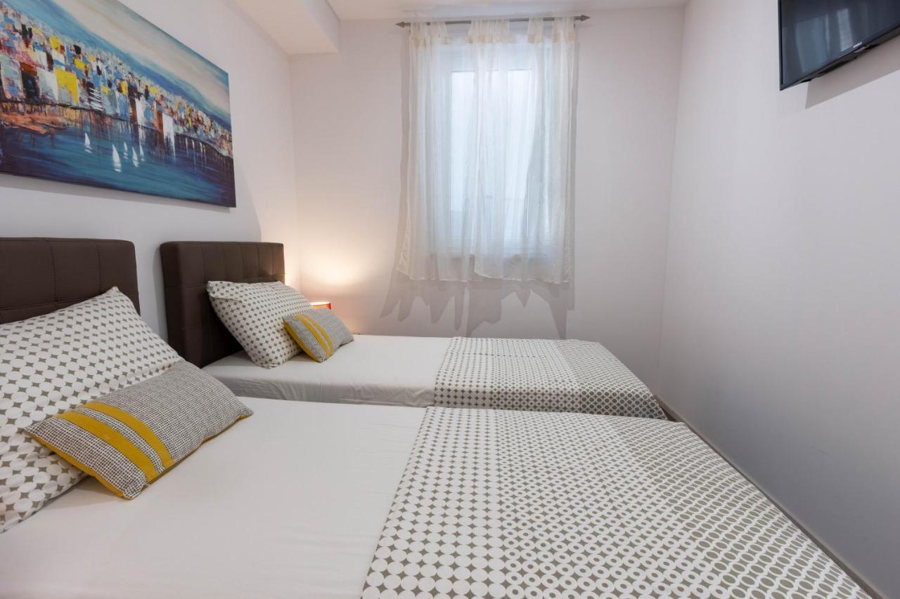 Apartman Dora Подстрана Екстериор снимка