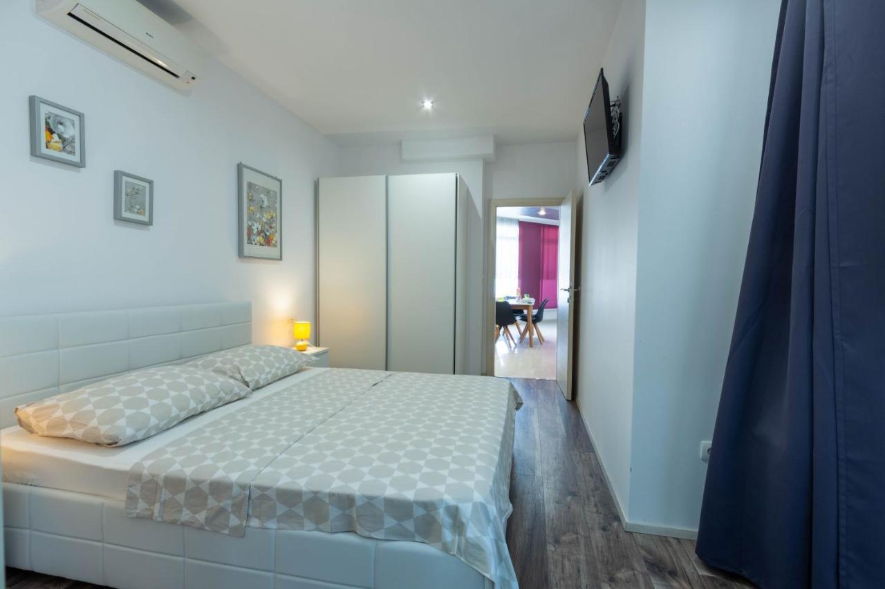 Apartman Dora Подстрана Екстериор снимка